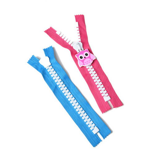 廣東3號(hào)樹(shù)脂拉鏈 云飛拉鏈量大價(jià)優(yōu) 3號(hào)樹(shù)脂拉鏈加工